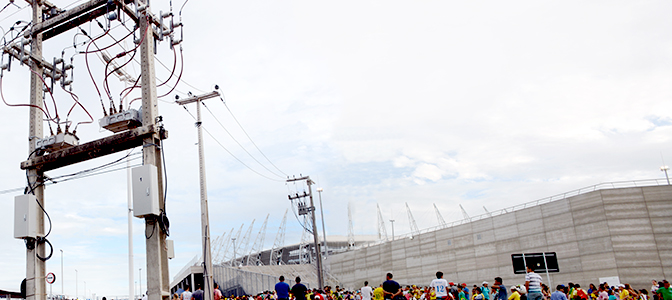 Instalação do Religador Automático da NOJA Power, em Estádio Castelão, Brasil