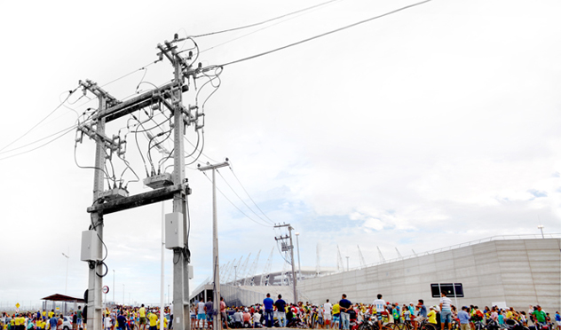Religador Automático NOJA Power no Estádio Castelão, local das partidas Brasil vs México e Alemanha vs Gana na Copa do Mundo da FIFA